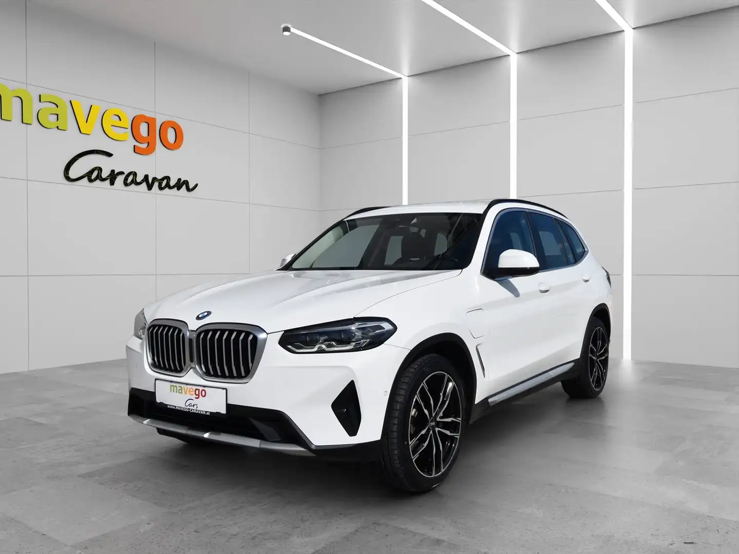 BMW X3 xDrive30e PHEV X-Line Aut. Weiß - 1