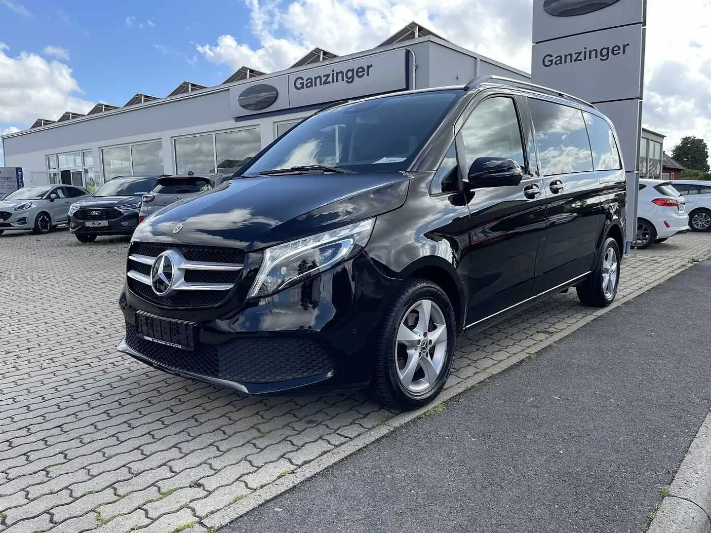 Mercedes-Benz V 250 d kompakt 4Matic 9G-TRONIC Edition, AHK+LED+NAVI+E Black - 1