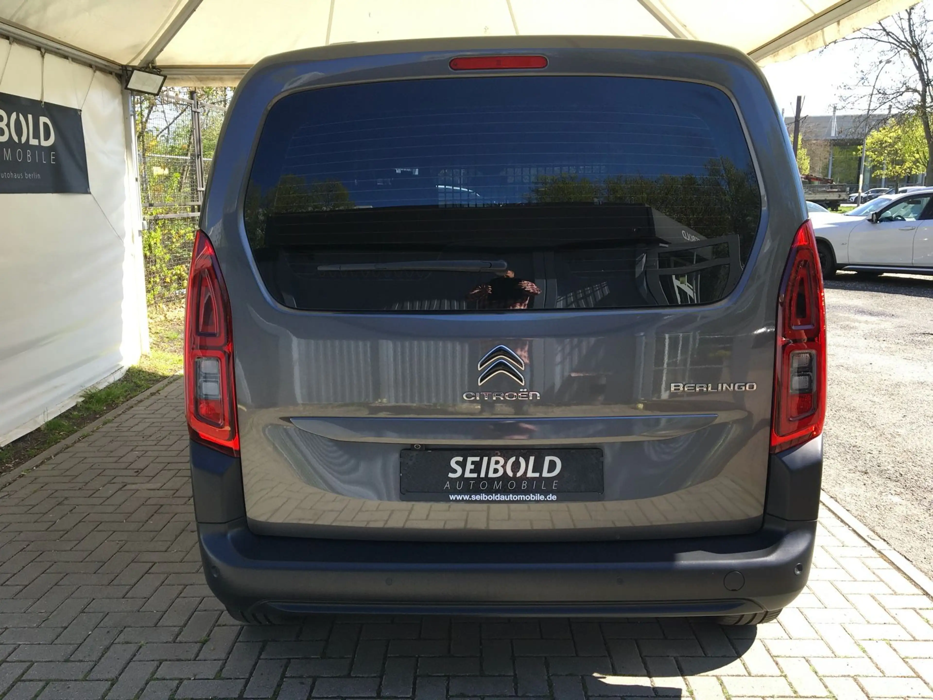 Citroen Berlingo 1.5 MPV Feel M/1.H/Navi/Temp/Spurhalte — photo 7