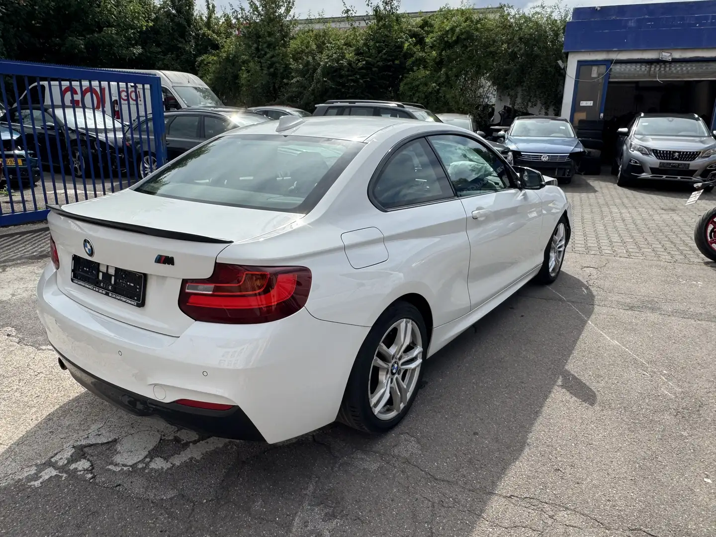 BMW 218 218d Coupe Aut. M Paket - 2