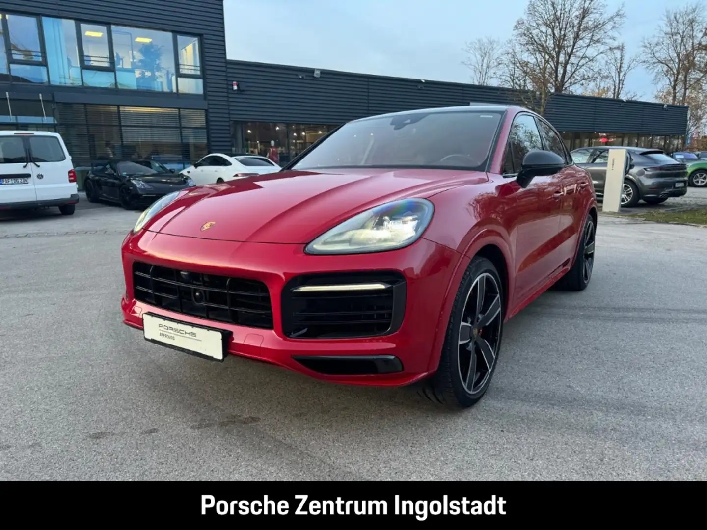Porsche Cayenne GTS Coupe Hinterachsl AHK Innodrive Ambiente Surro Rot - 2
