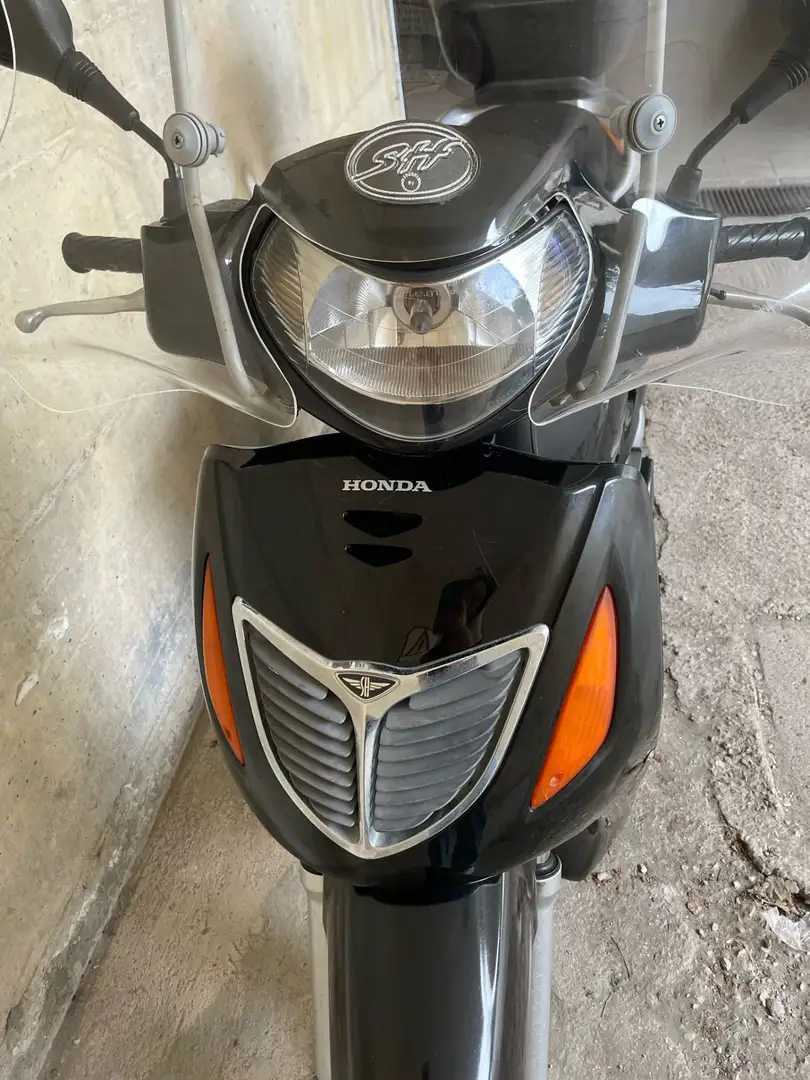 Honda SH 125 Negru - 2