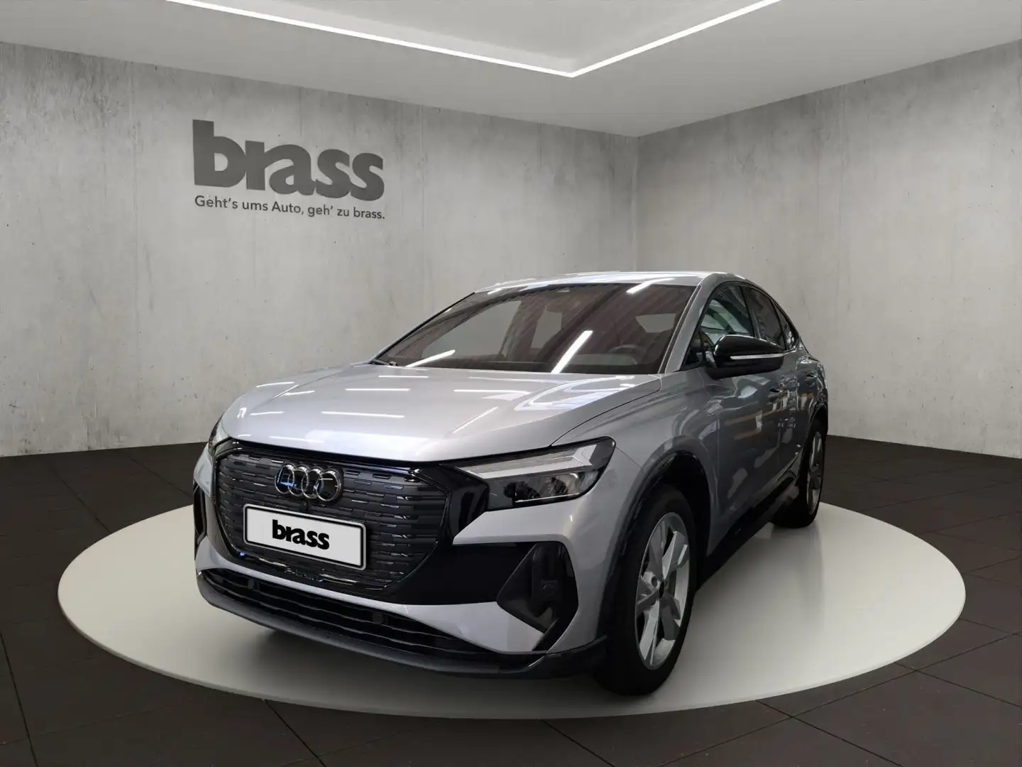 Audi Q4 e-tron 45 210 kW Zilver - 2