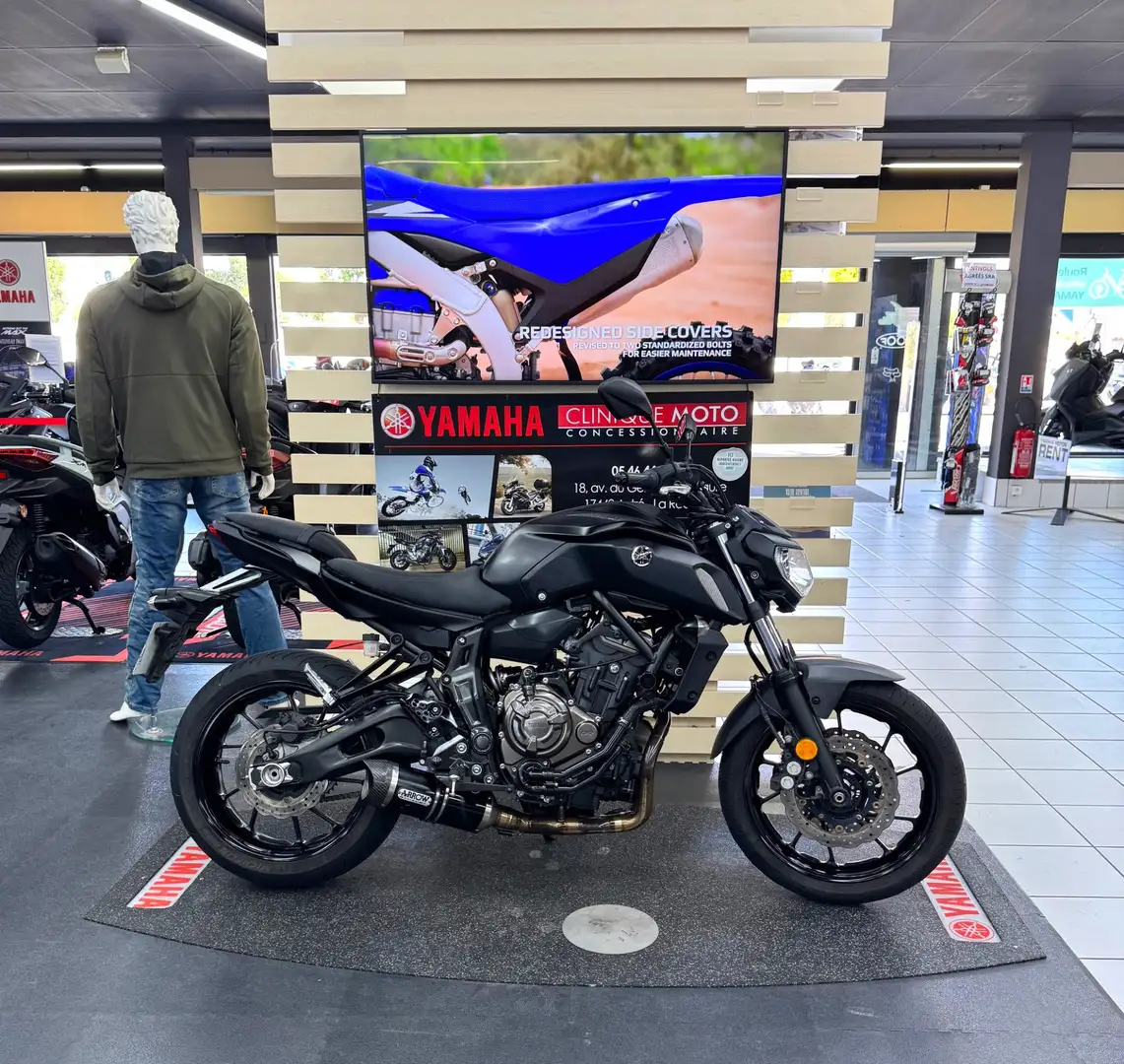 Yamaha MT-07 - 1