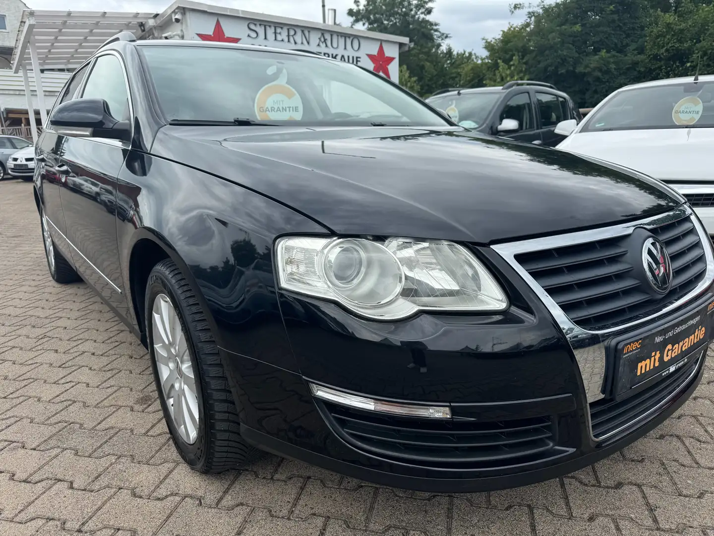 Volkswagen Passat Variant Comfortline*Garantie*Top Zustand Schwarz - 1