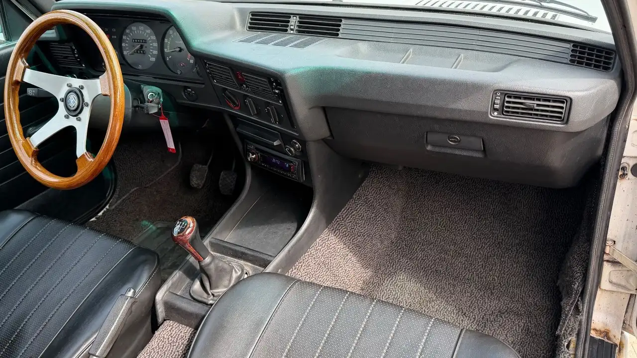BMW 318 i E21 *HKENNZEICHEN*323iUMBAU*RESTAURATION*, foto 8