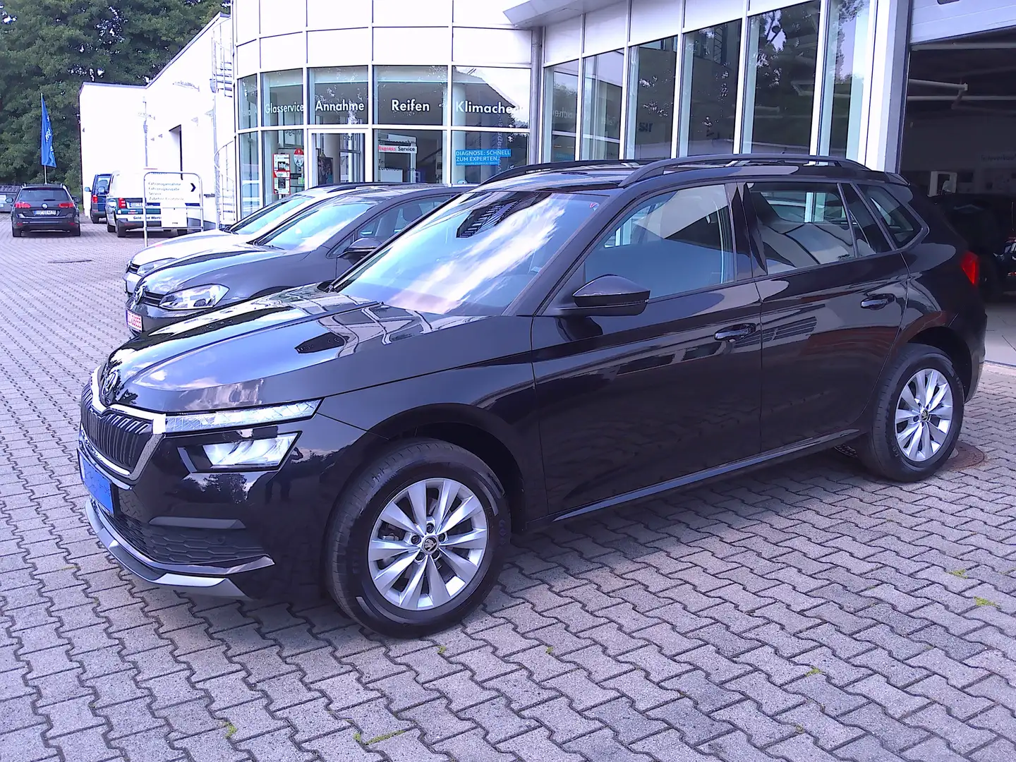 Skoda Kamiq Ambition, LED, Parkpilot, KESSY, Sitzh., Lane-Ass Schwarz - 2