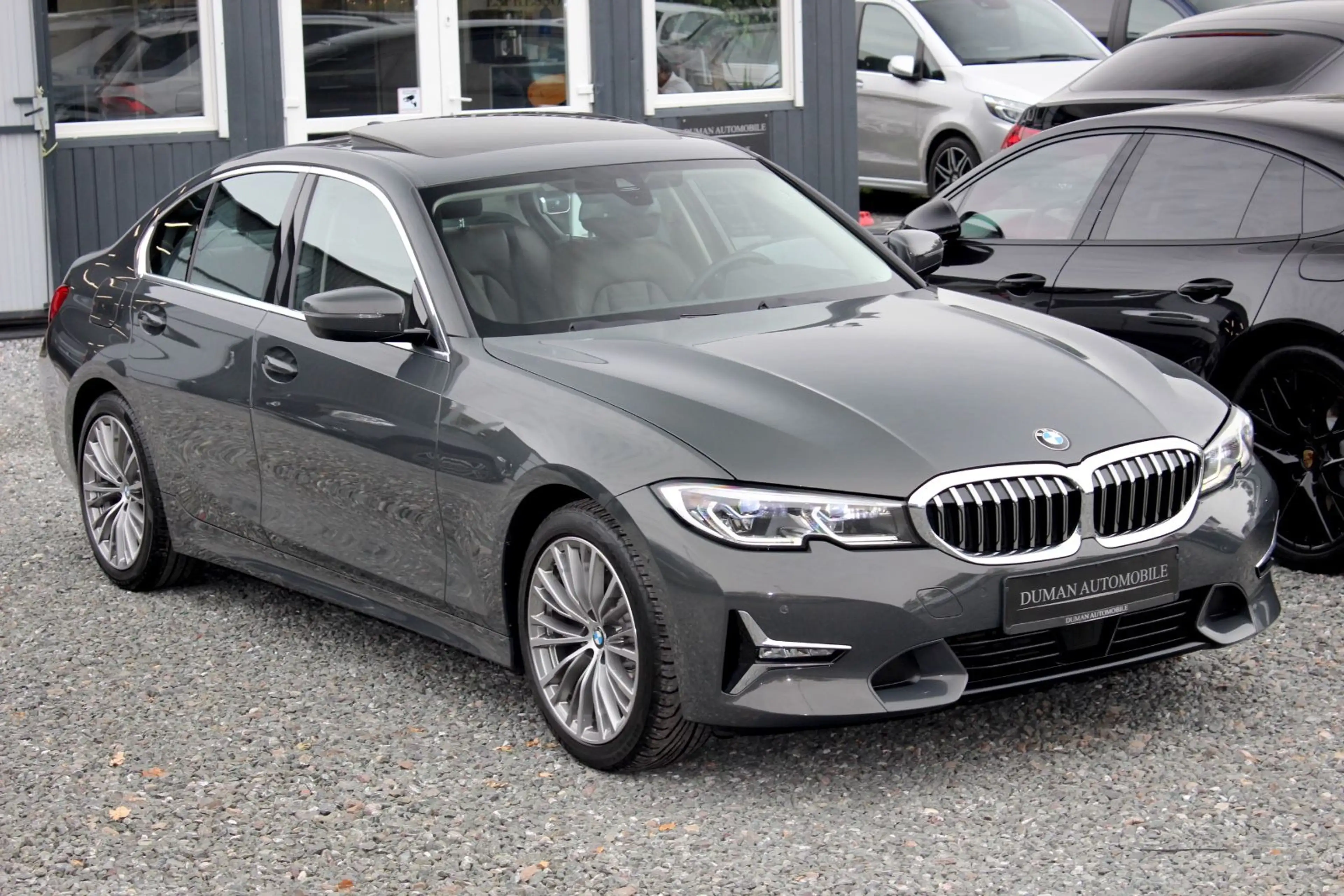 BMW 320 d Luxury Line Limousine S-DACH LASER LEDER — photo 3
