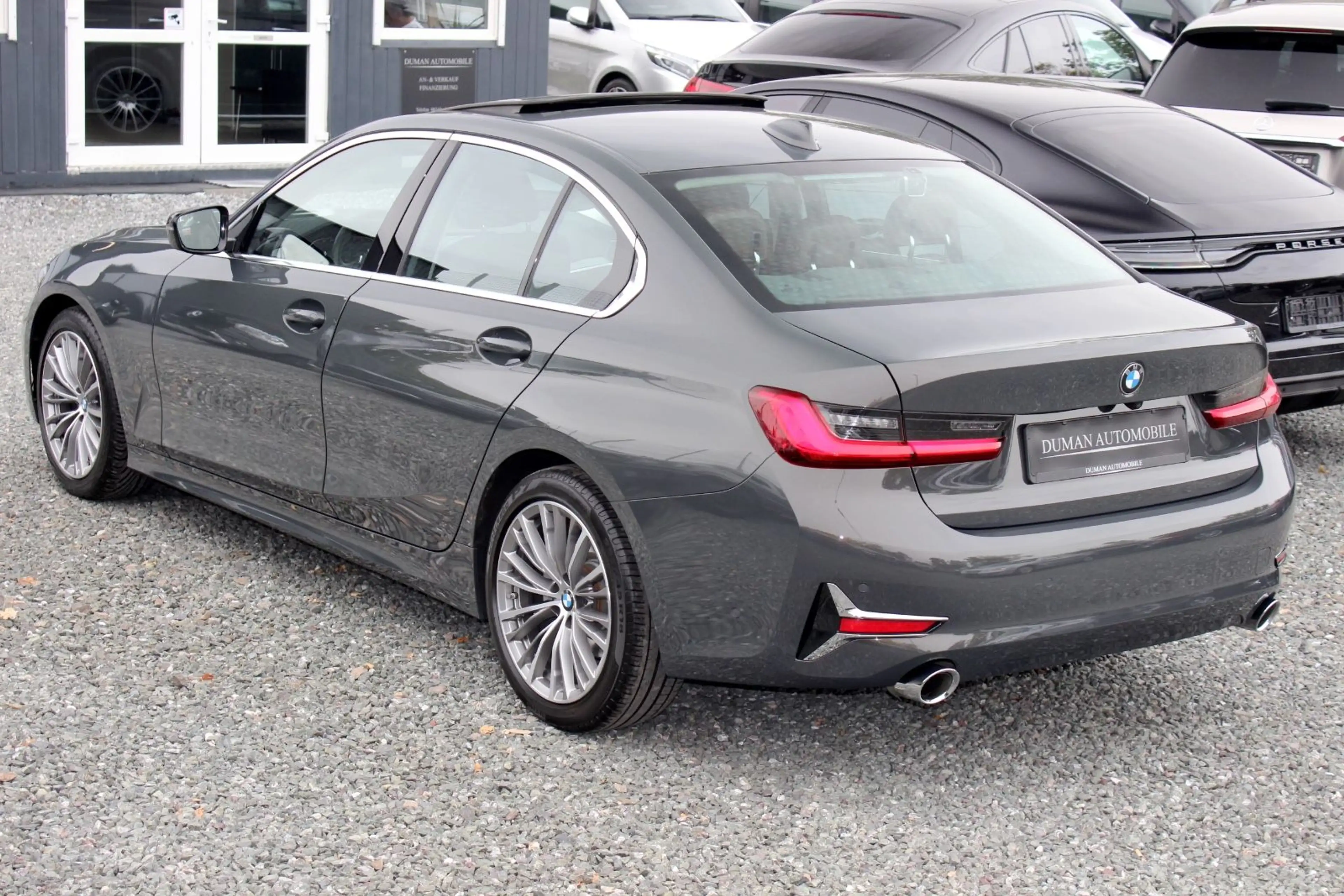 BMW 320 d Luxury Line Limousine S-DACH LASER LEDER — photo 4