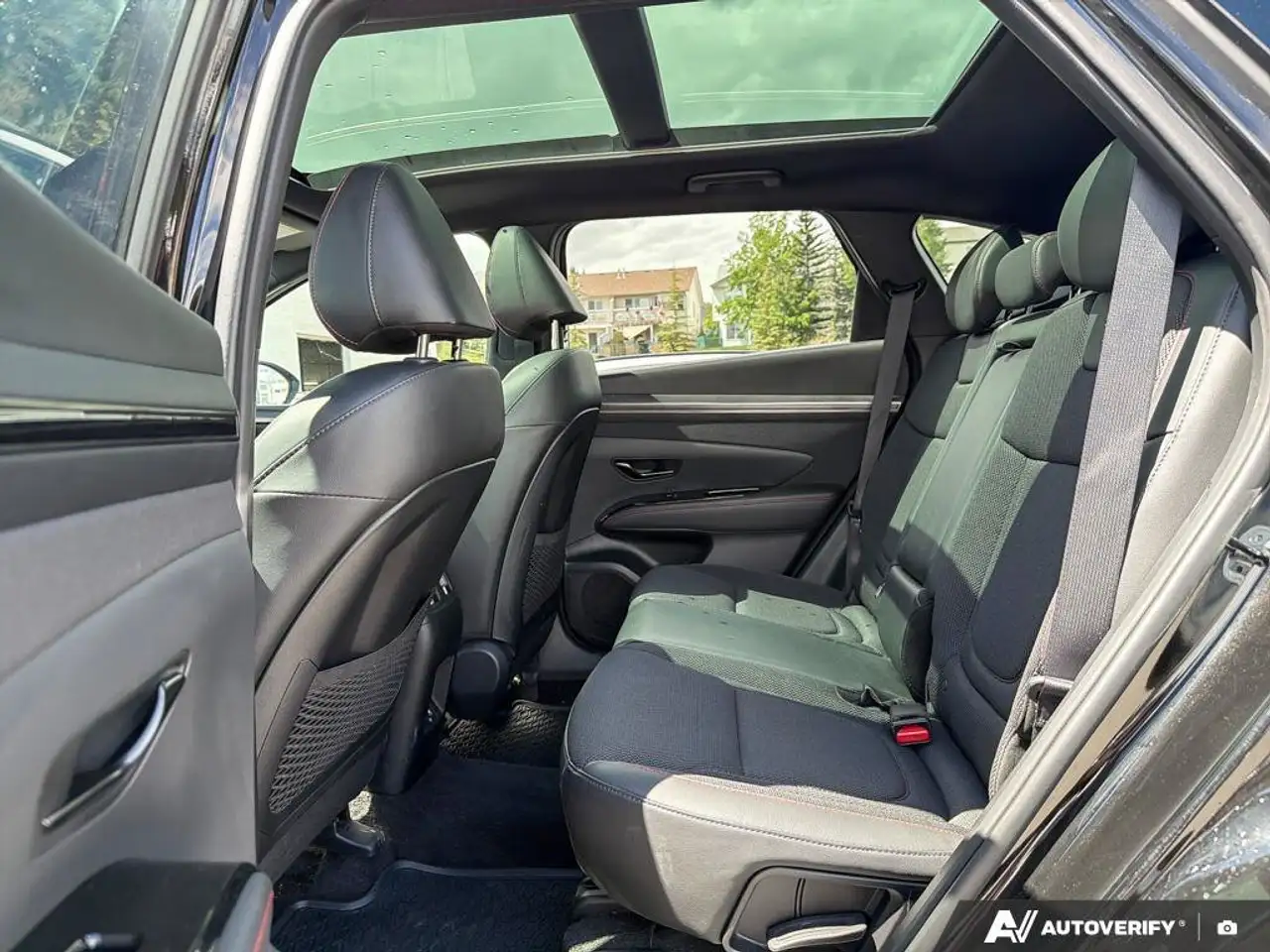 Hyundai TUCSON снимка Hyundai TUCSON