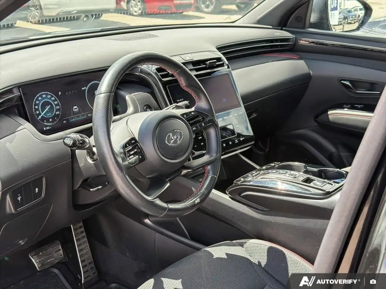 Hyundai TUCSON снимка Hyundai TUCSON