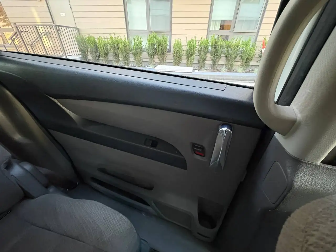 Honda Odyssey снимка Honda Odyssey