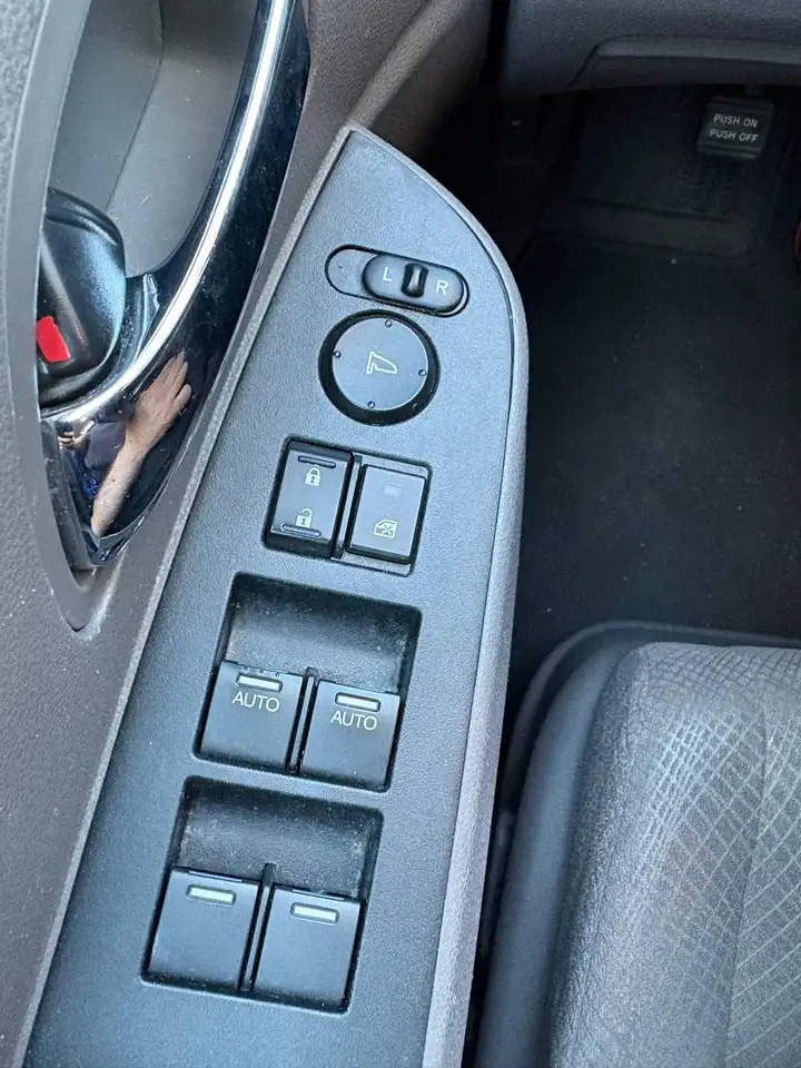 Honda Odyssey снимка Honda Odyssey