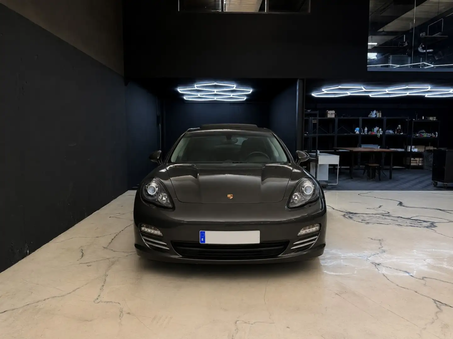 Porsche Panamera Diesel Aut. Negro - 2