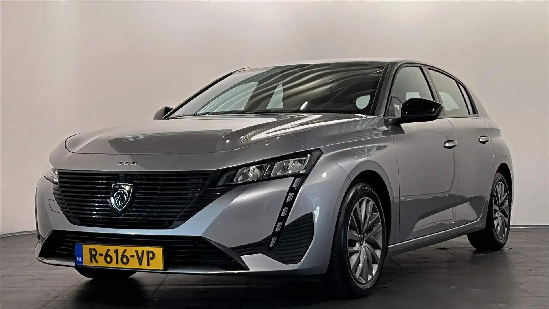 Peugeot 308 1.2 Puretech 110pk Active Pack Business Grau - 2