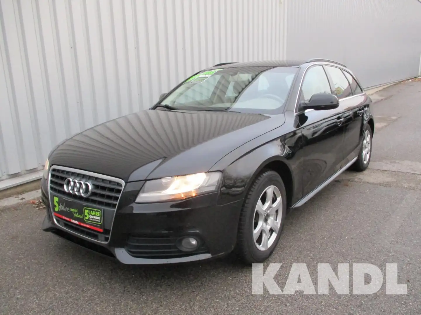 Audi A4 Avant 1.8 TFSI SHZ+KlimaA+PDC Noir - 1