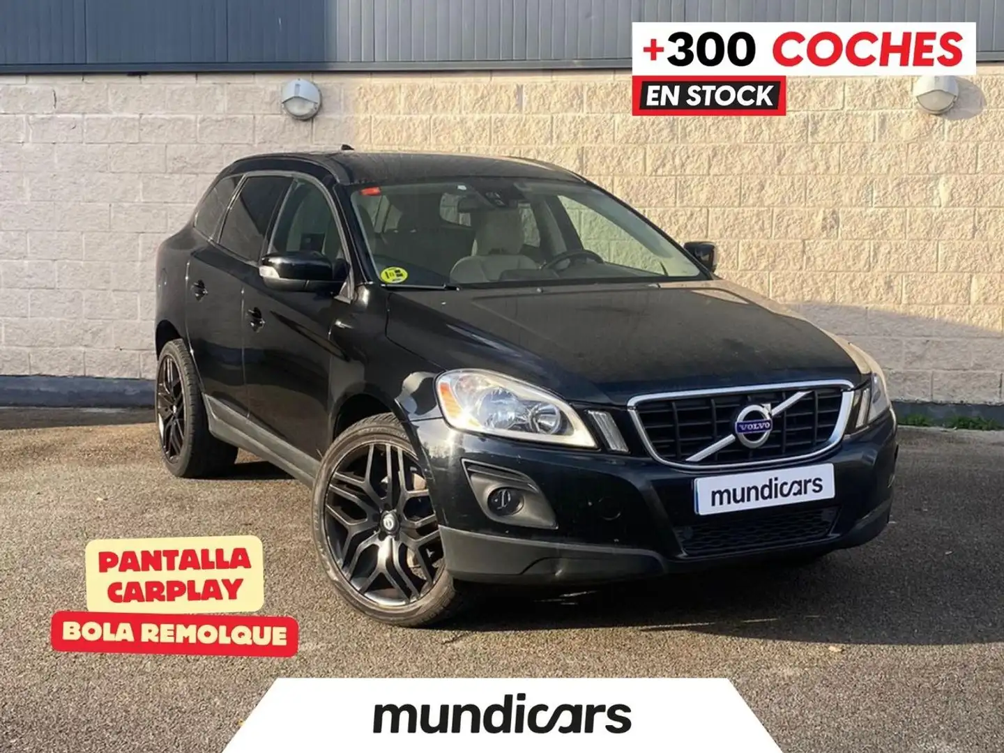 Volvo XC60 2.4D Momentum Schwarz - 1