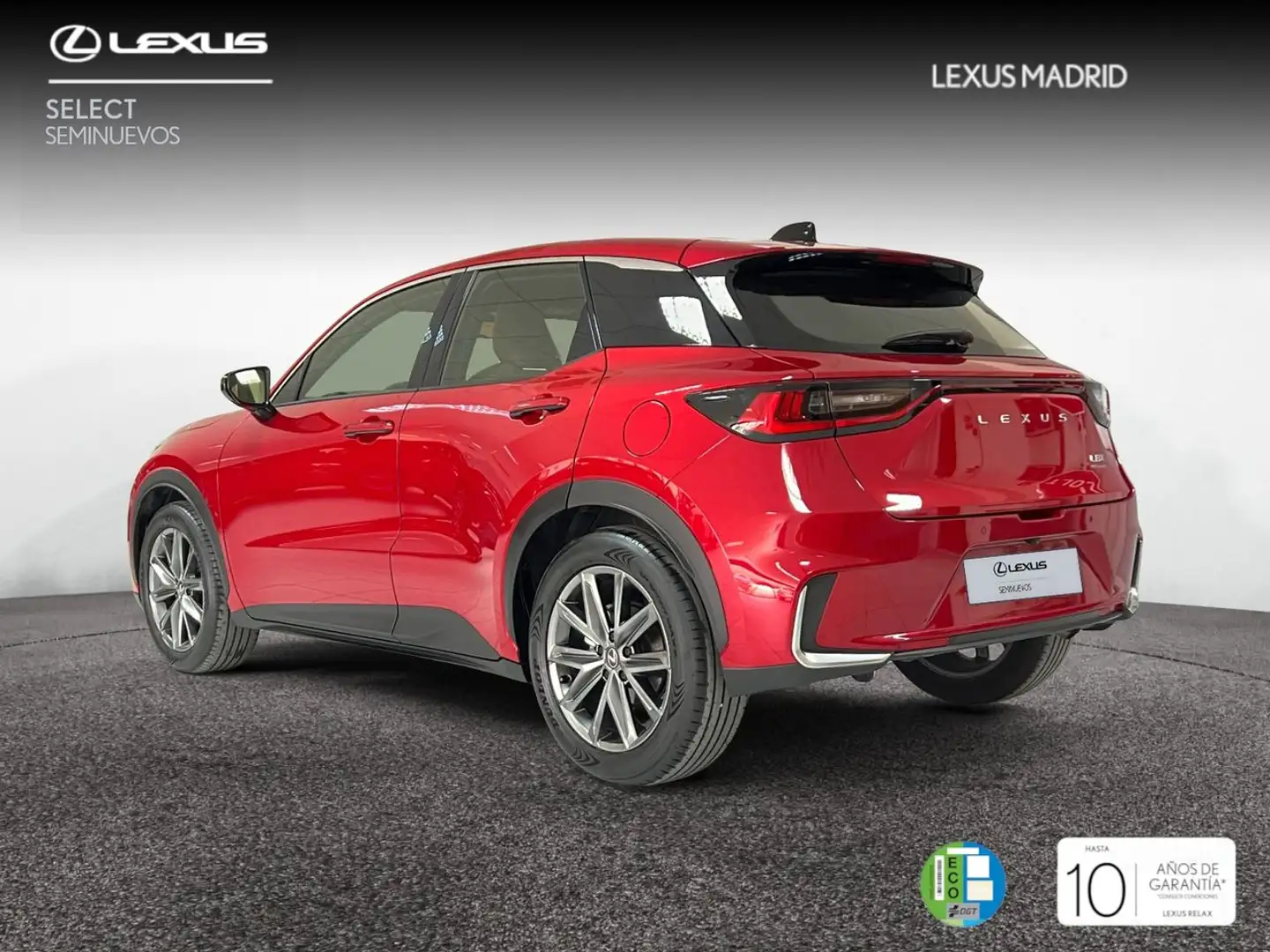 Lexus LBX 1.5 136cv HEV Elegant+ Rojo - 2