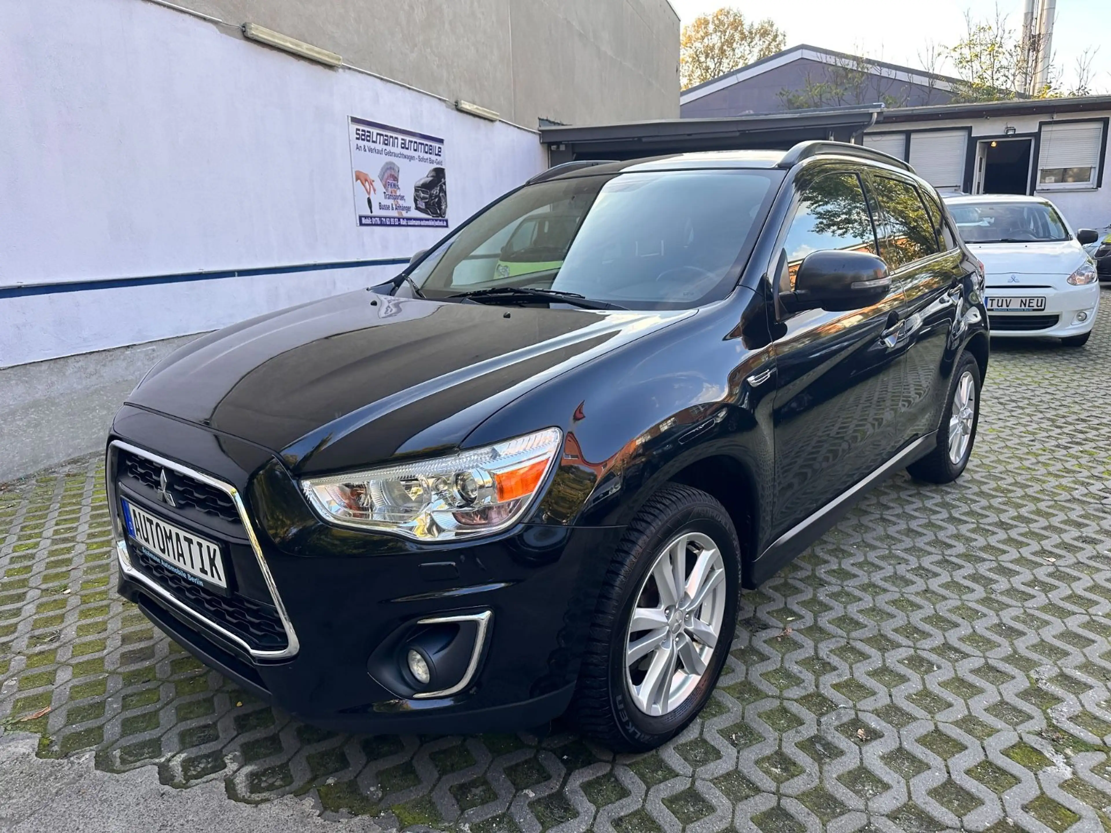 Mitsubishi ASX Intense 4WD*Tüv 07/2028*Automatik*Pano — photo 3