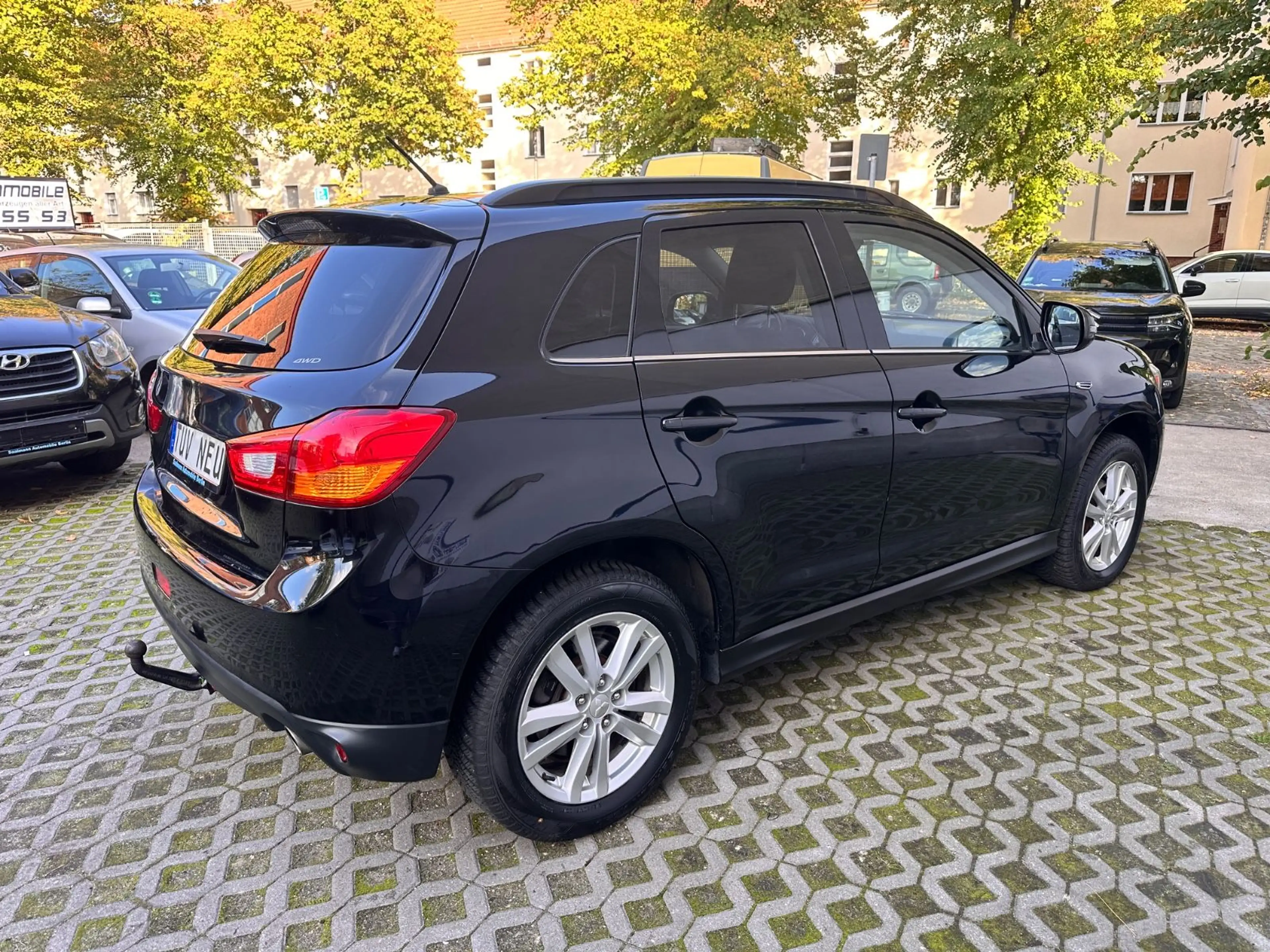 Mitsubishi ASX Intense 4WD*Tüv 07/2028*Automatik*Pano — photo 8