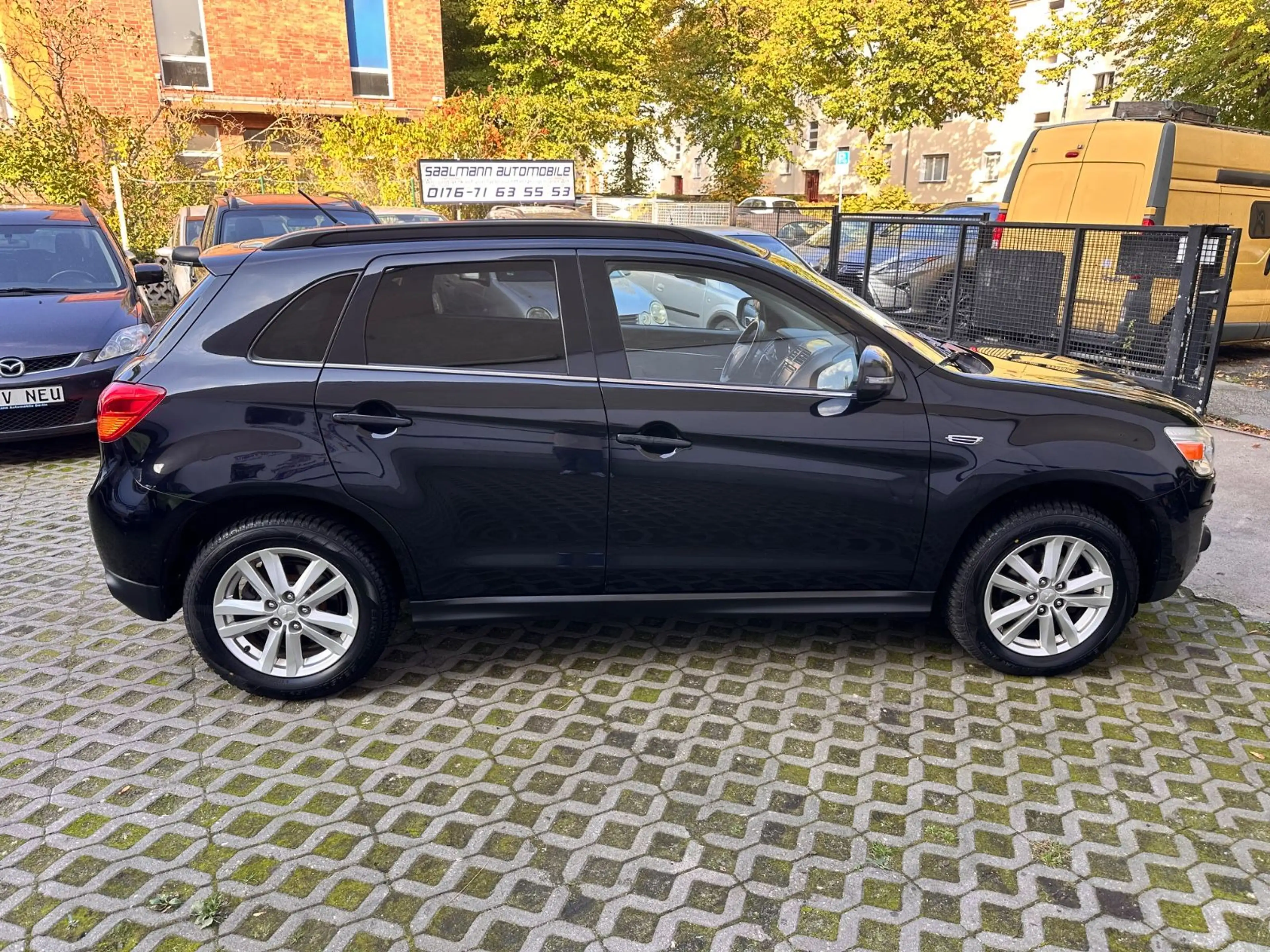 Mitsubishi ASX Intense 4WD*Tüv 07/2028*Automatik*Pano — photo 9