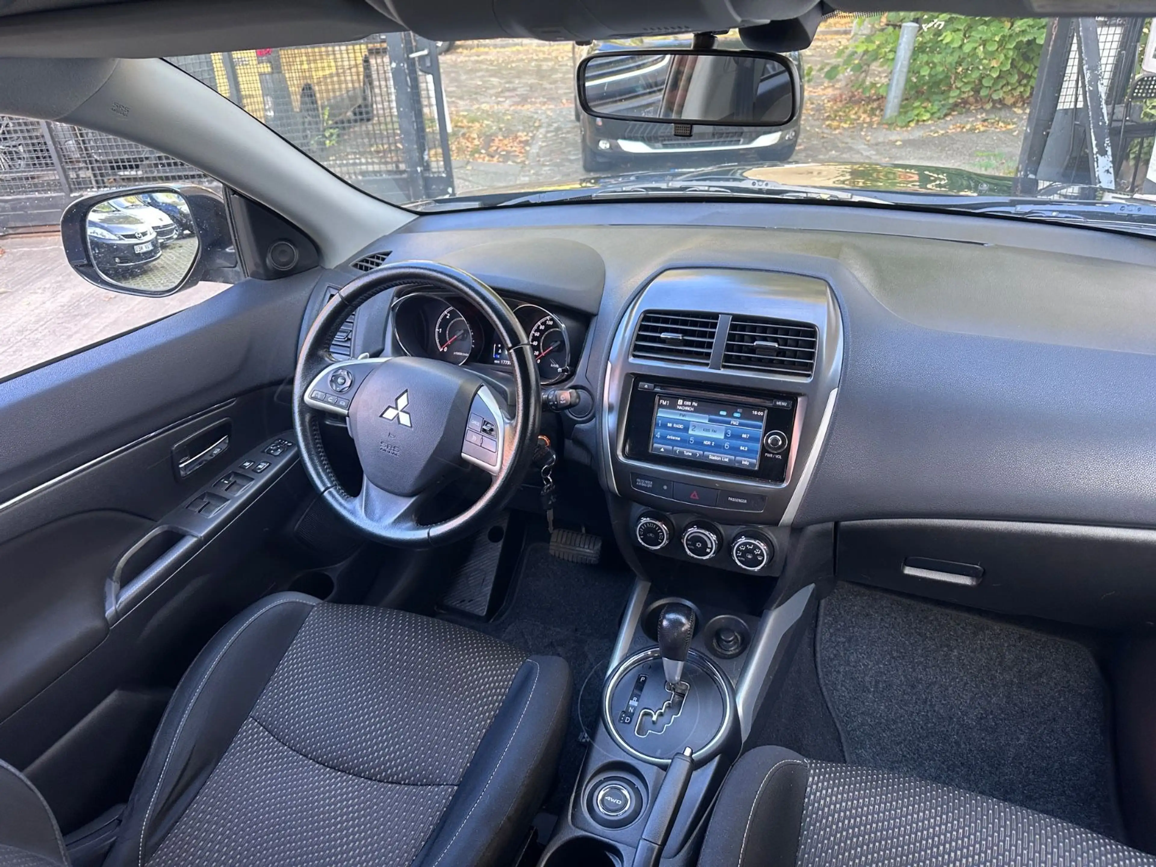 Mitsubishi ASX Intense 4WD*Tüv 07/2028*Automatik*Pano — photo 15