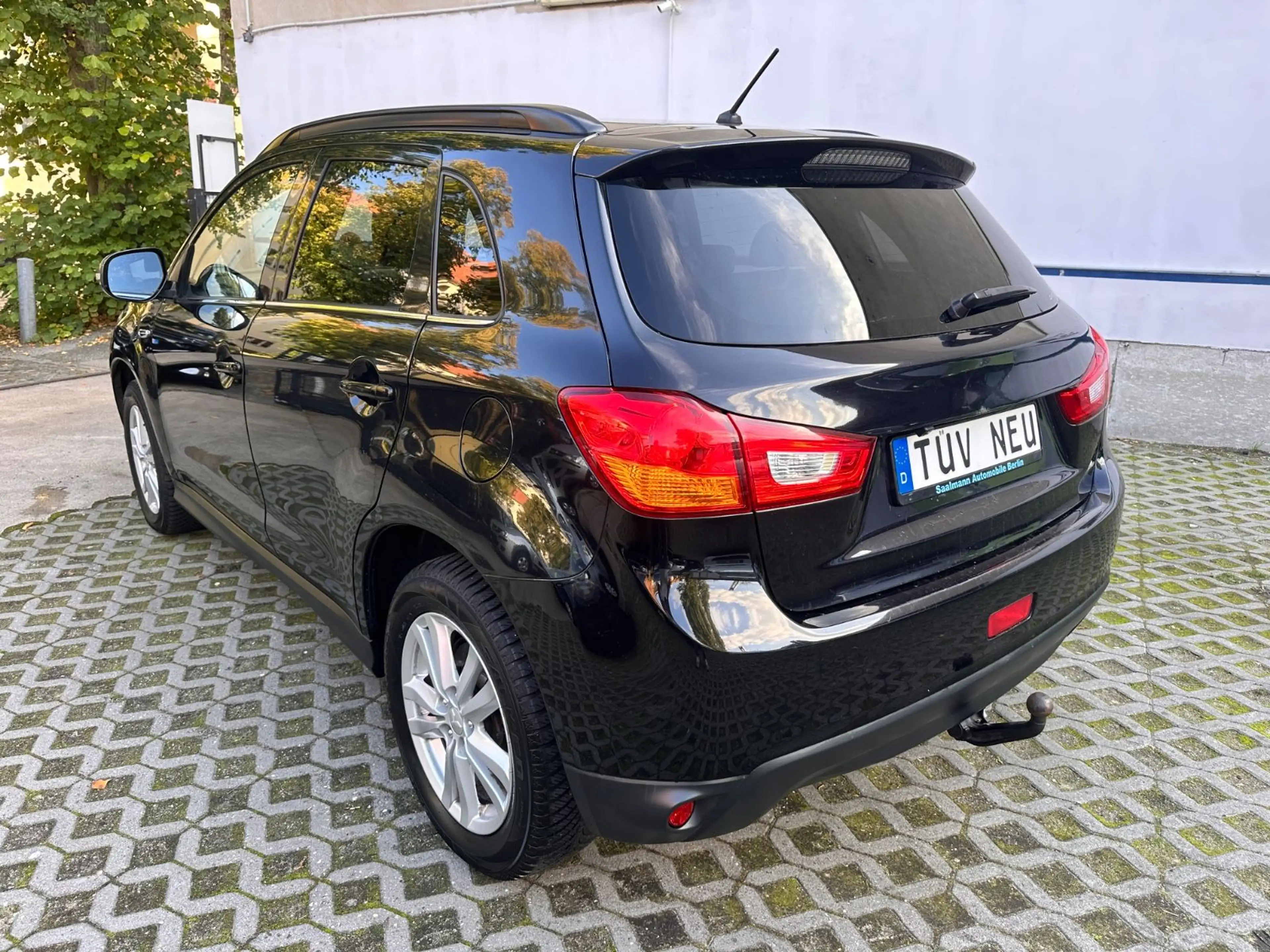 Mitsubishi ASX Intense 4WD*Tüv 07/2028*Automatik*Pano — photo 5