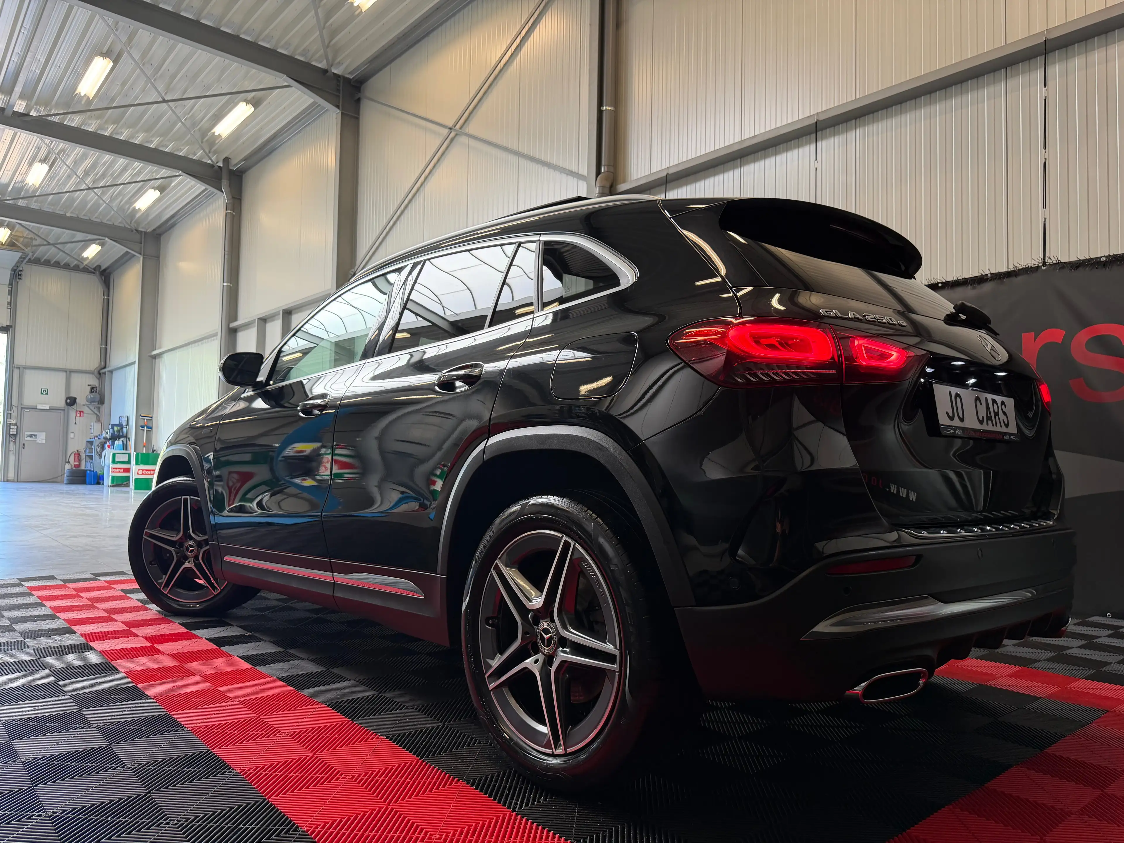 Mercedes-Benz GLA 250 e/ AMG Line/Pano/Led/Camera/Zv/Cc/Pdc/Ambi/E-zetels/Carplay/ — photo 2