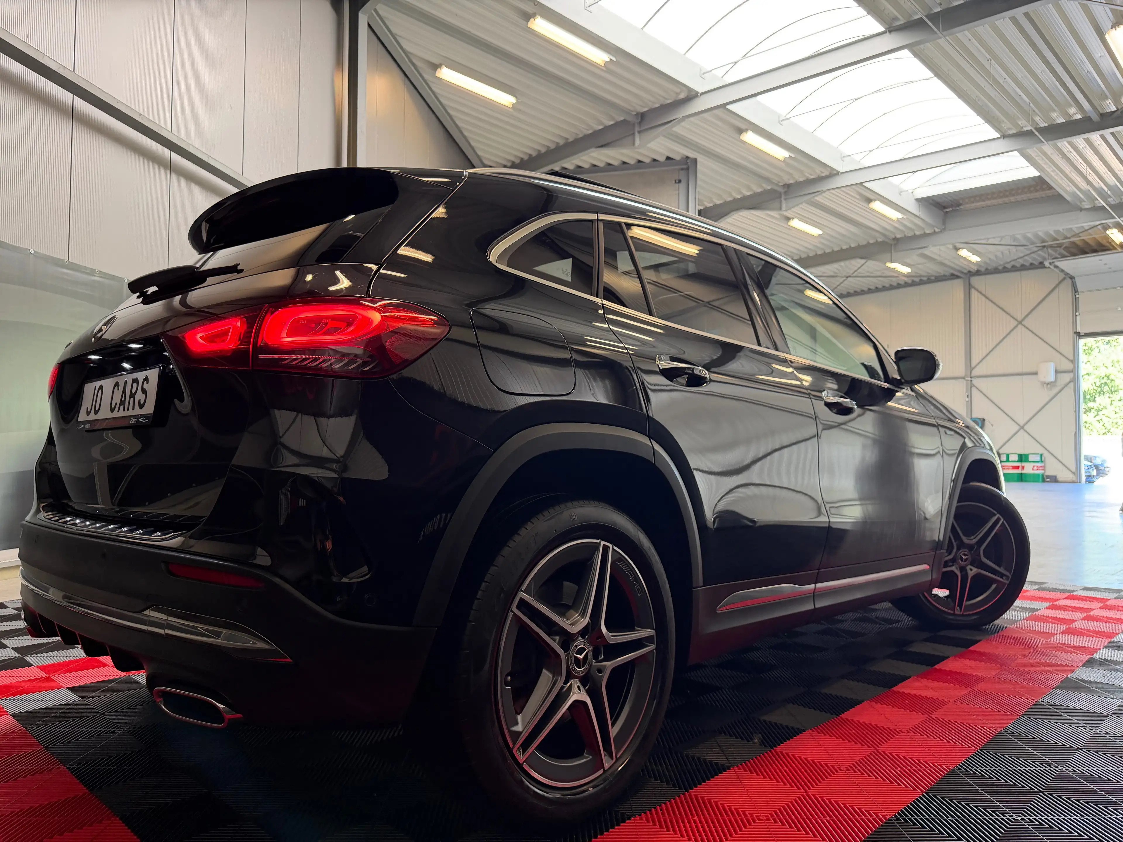 Mercedes-Benz GLA 250 e/ AMG Line/Pano/Led/Camera/Zv/Cc/Pdc/Ambi/E-zetels/Carplay/ — photo 5