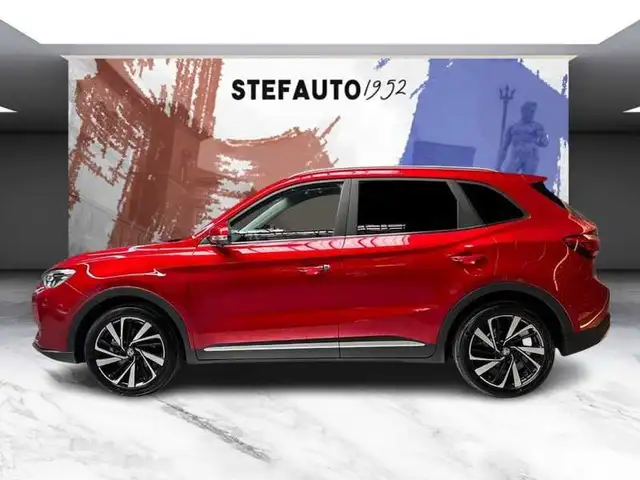 MG ZS view 3