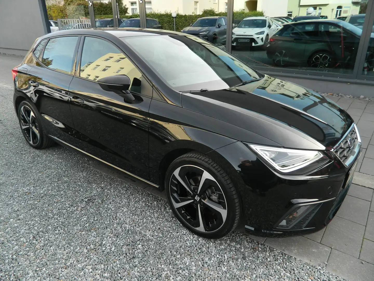 SEAT Ibiza FR 1.0 TSI DSG Voll LED/Navi/Sitzheiz/Fahrassist M Noir - 1