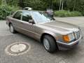 Mercedes-Benz Baureihe 124 230 Braun - thumbnail 4