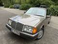 Mercedes-Benz Baureihe 124 230 Braun - thumbnail 5