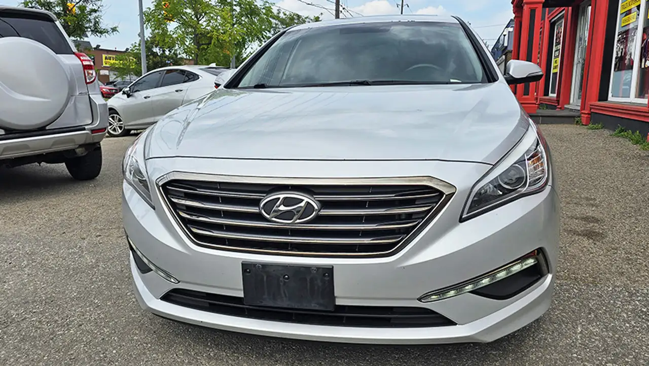 Hyundai SONATA photo Hyundai SONATA