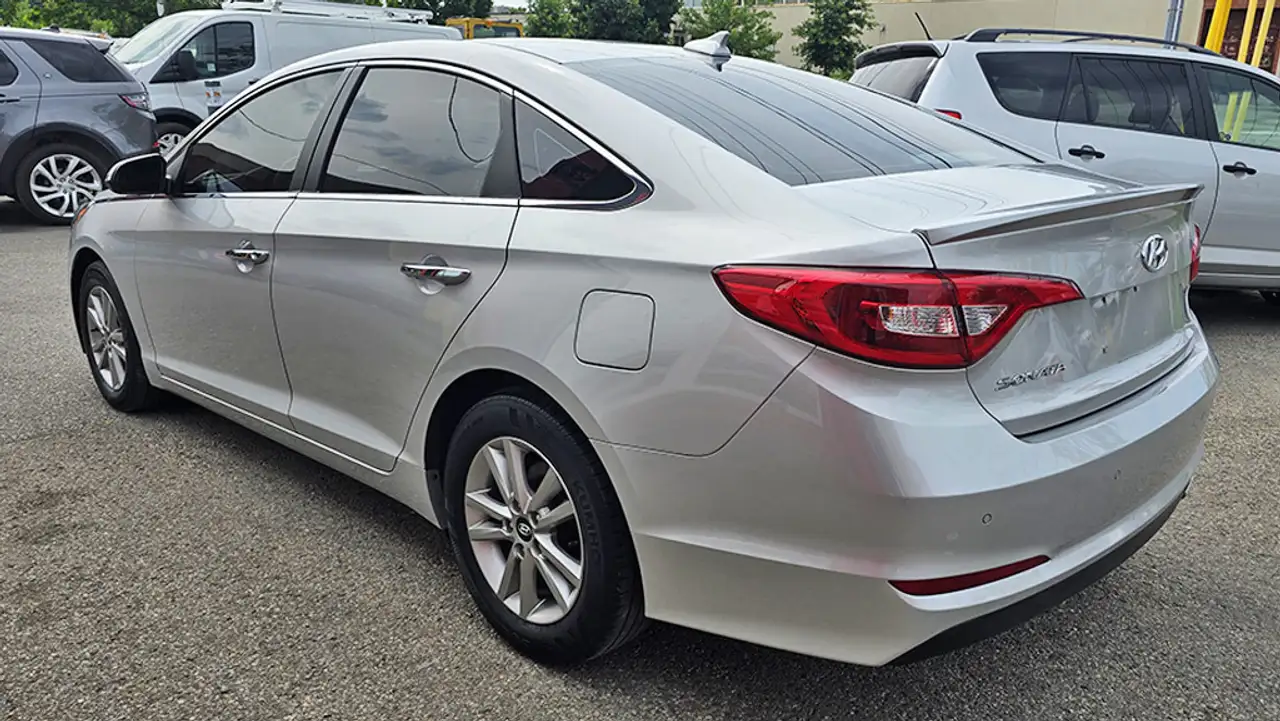 Hyundai SONATA photo Hyundai SONATA
