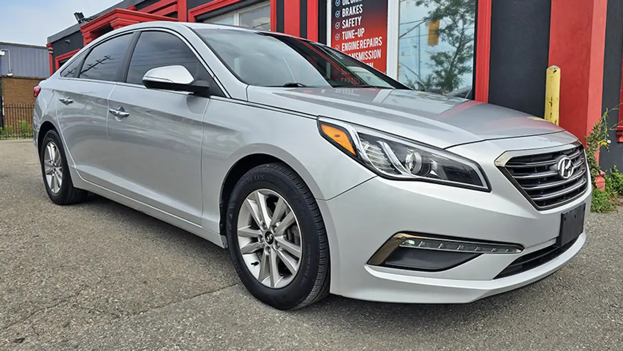Hyundai SONATA photo Hyundai SONATA