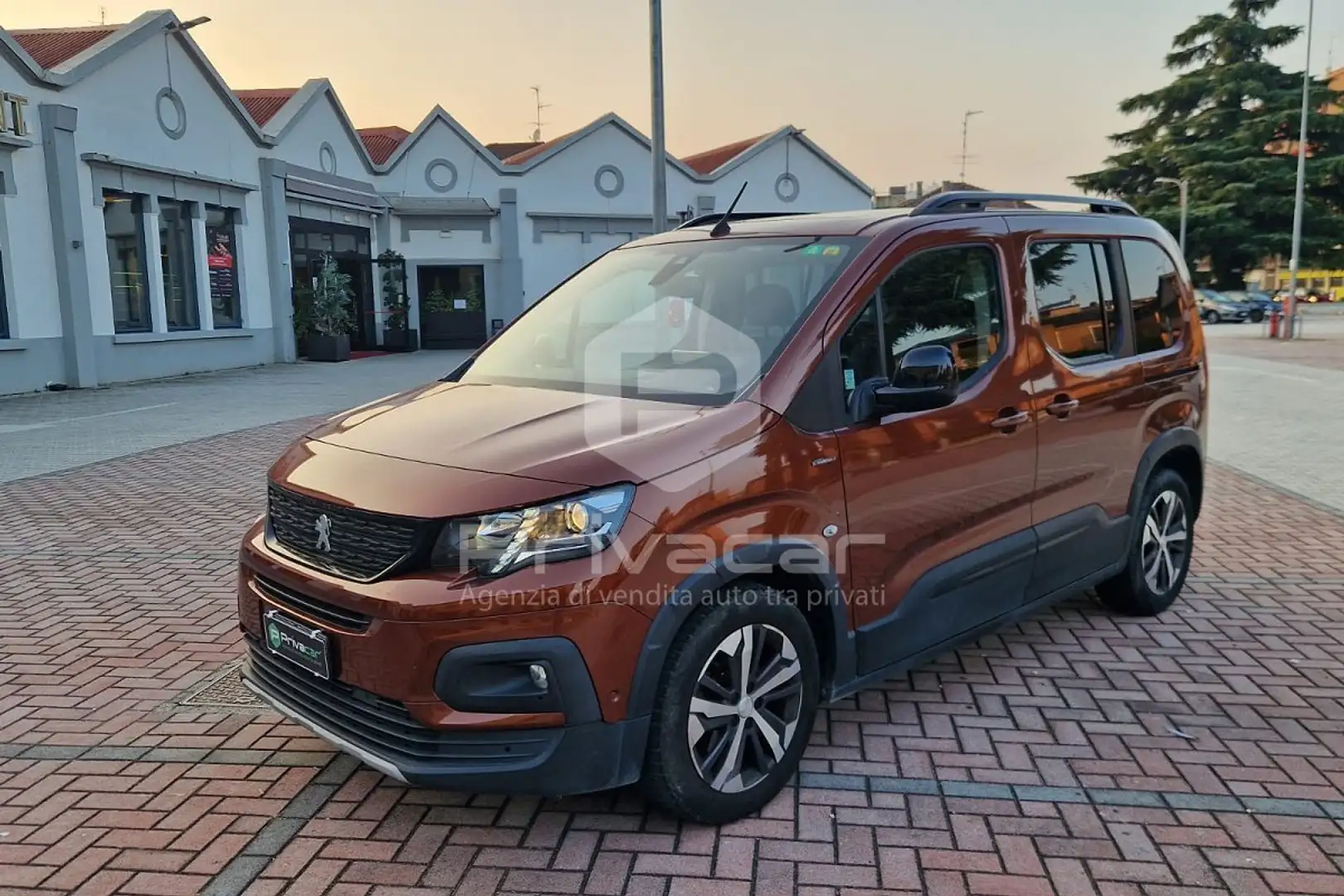 Peugeot Rifter Rifter BlueHDi 130 S&S GT Line Standard Marrone - 1