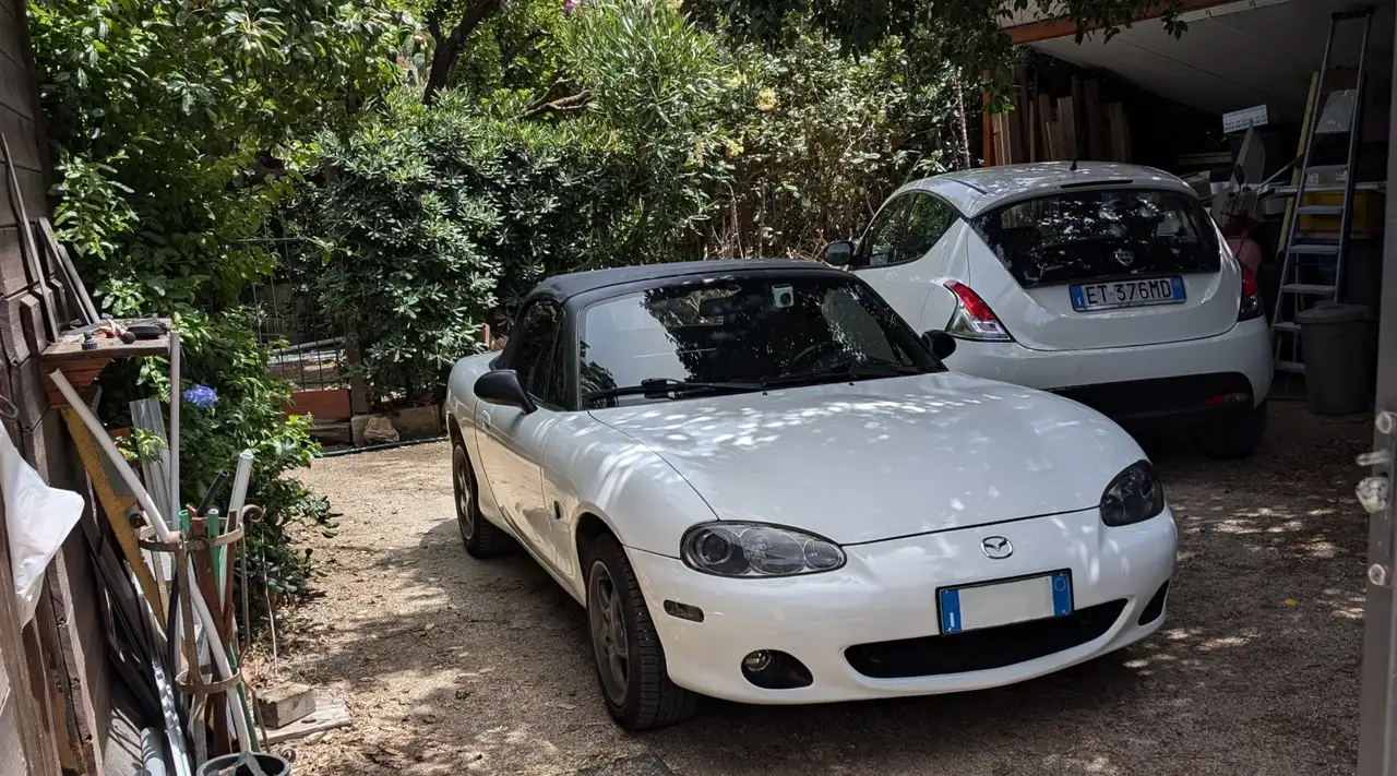 Mazda MX-5 1.6i 16V cat, foto 1