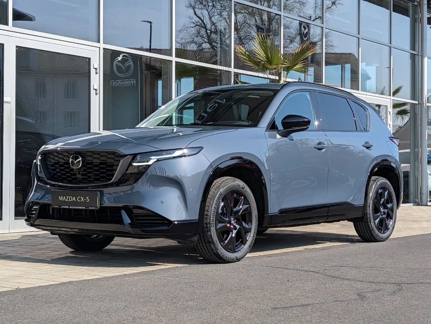 Mazda CX-5 2.5 G141 6AT AWD HOMURA PANO Leder AUT Grau - 2