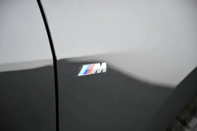 BMW 1 Series view 15