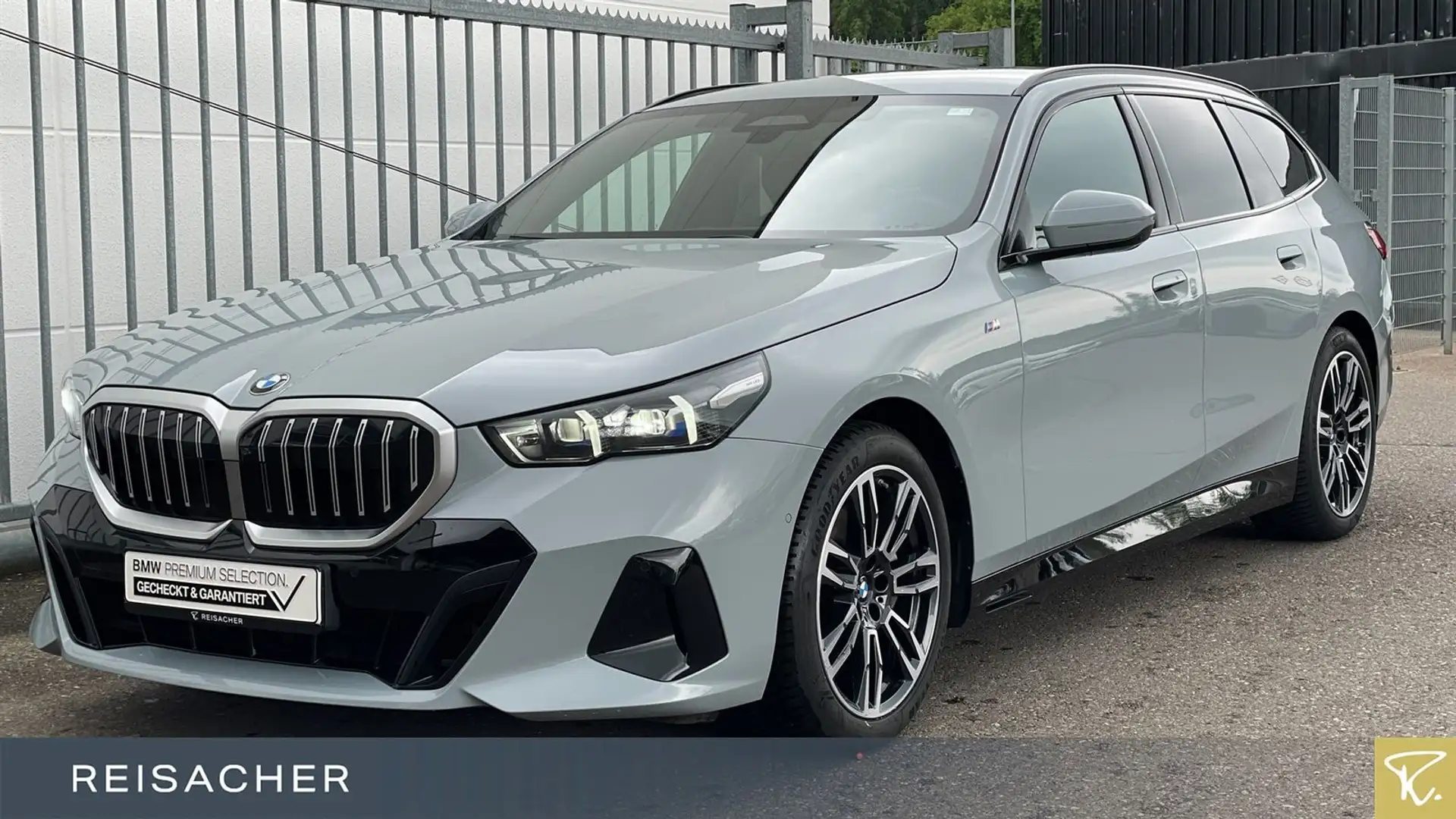 BMW 540 dA xD M-Sport,AHK,B&W,Standh,Sitzbelü,360° Gris - 1