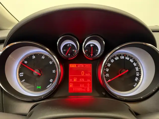 Opel Astra view 9