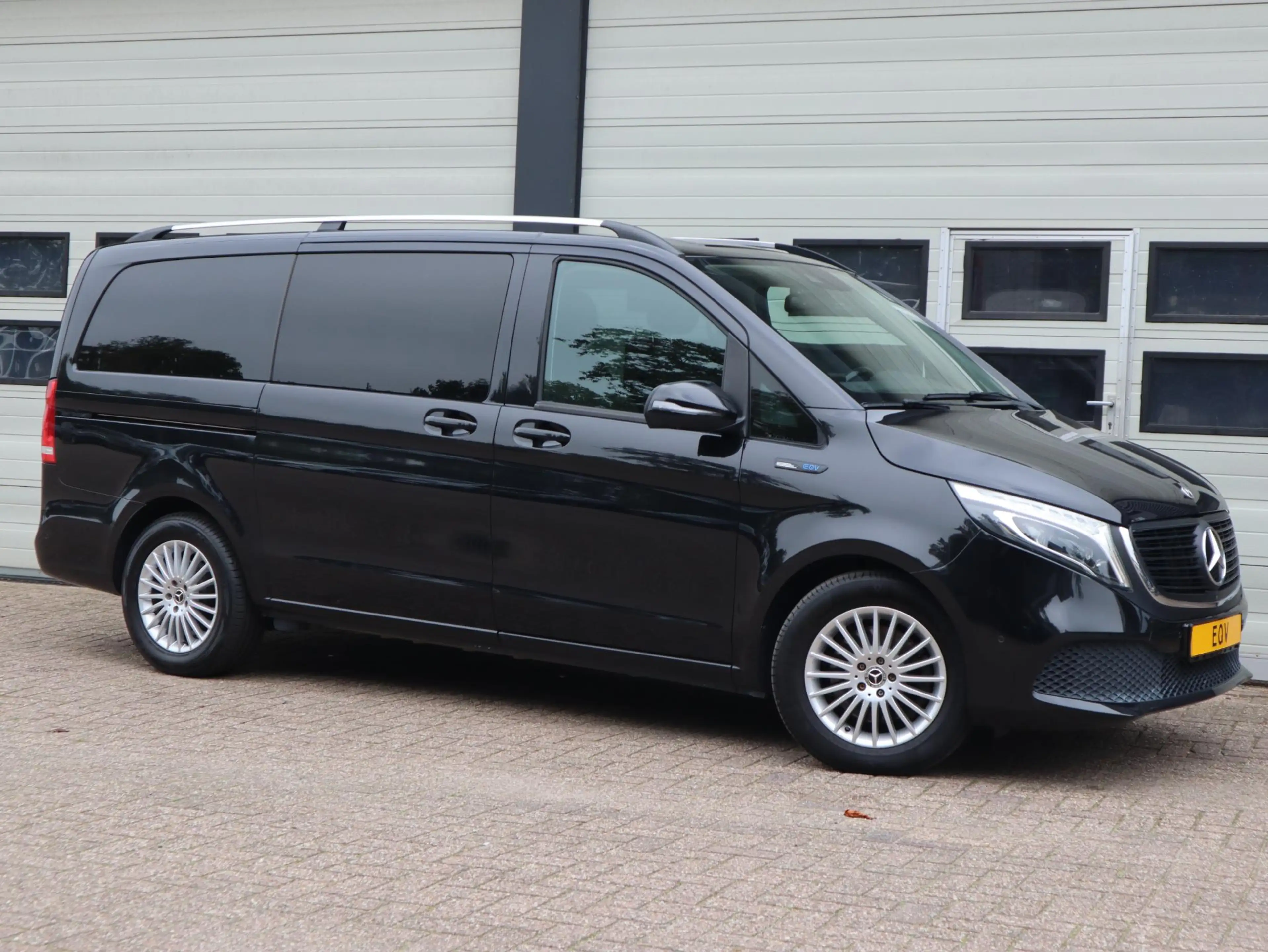 Mercedes-Benz EQV 300 90 kWh L2 - 7 Pers - 360 camera - ACC — photo 7