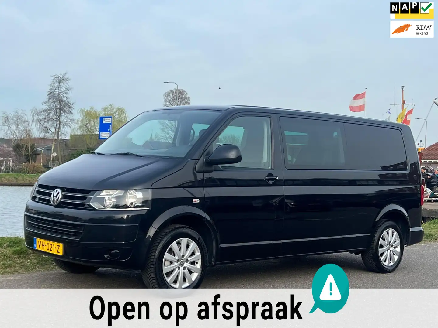 Volkswagen Transporter CARVELLE ROLSTOELBUS 2.0 TDI L2H1 DSG LEDER PDC NA Argent - 1