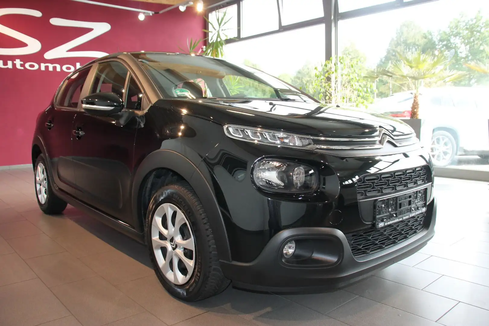 Citroen C3 Feel Navi SHZ DAB Tempomat Schwarz - 1