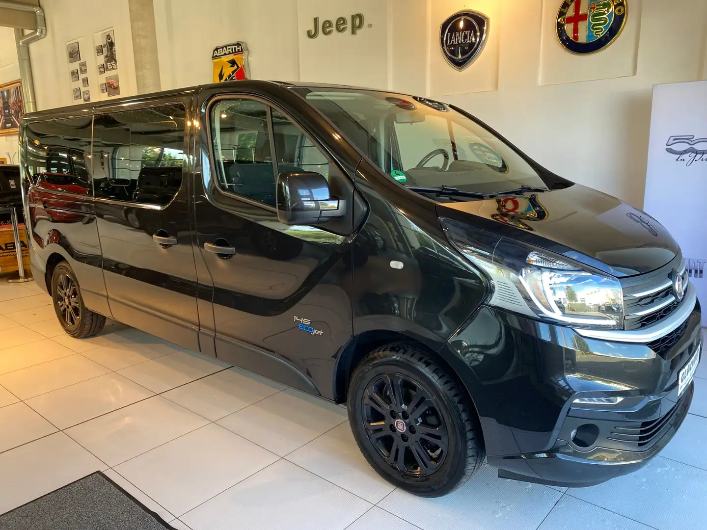 Fiat Talento L2H1 1,2t Family (M1) 9 Sitzer Schwarz - 2