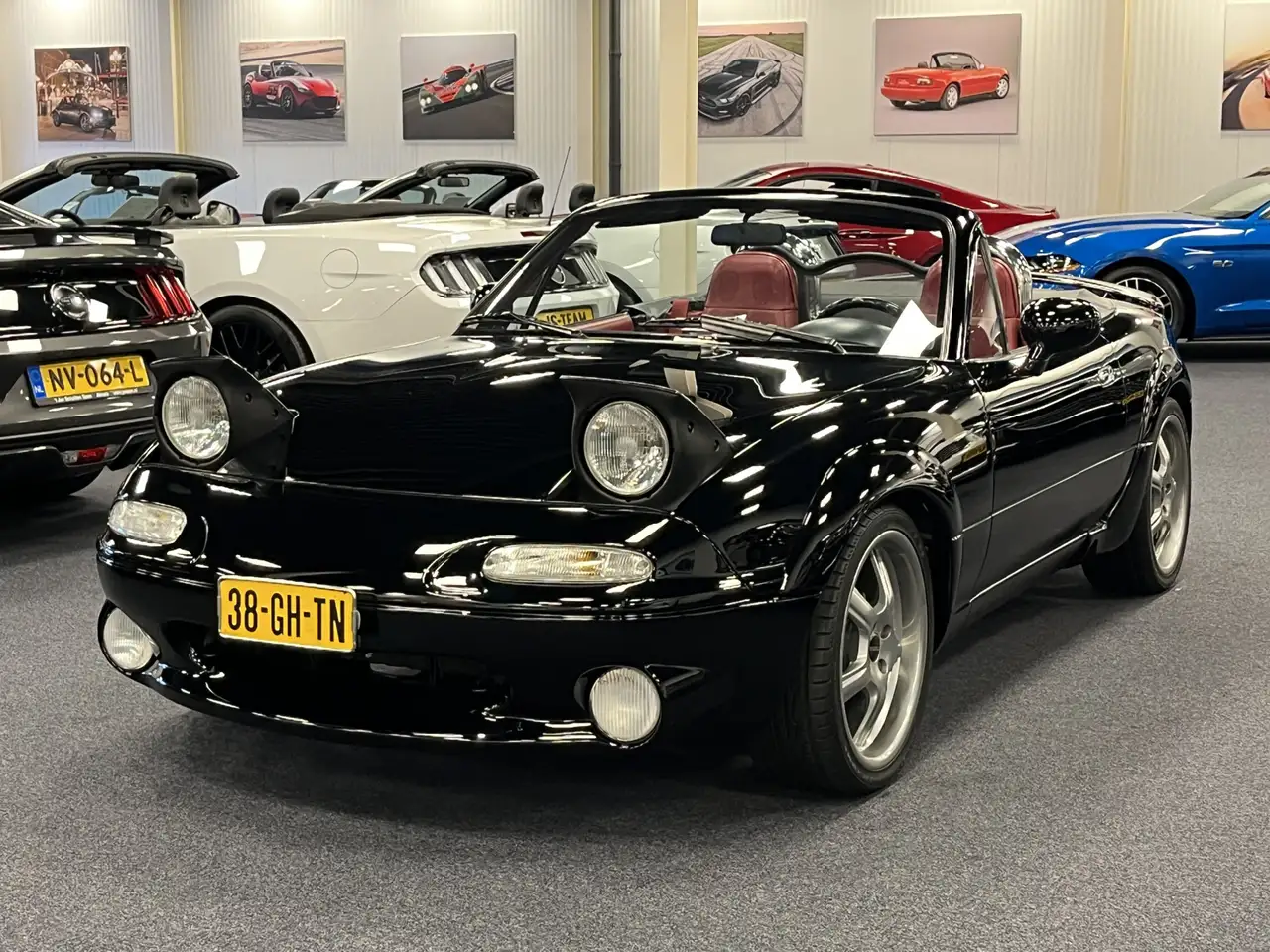 Mazda MX-5 NA Roadster 1.6i Miata Black-Red Edition CDN Poste, foto 9