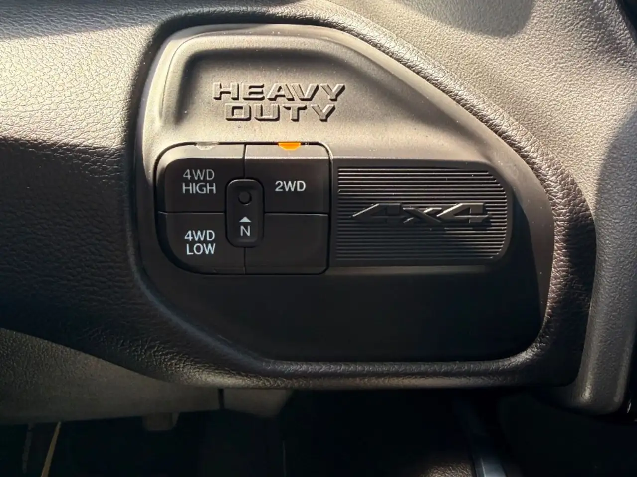 RAM 3500 снимка RAM 3500