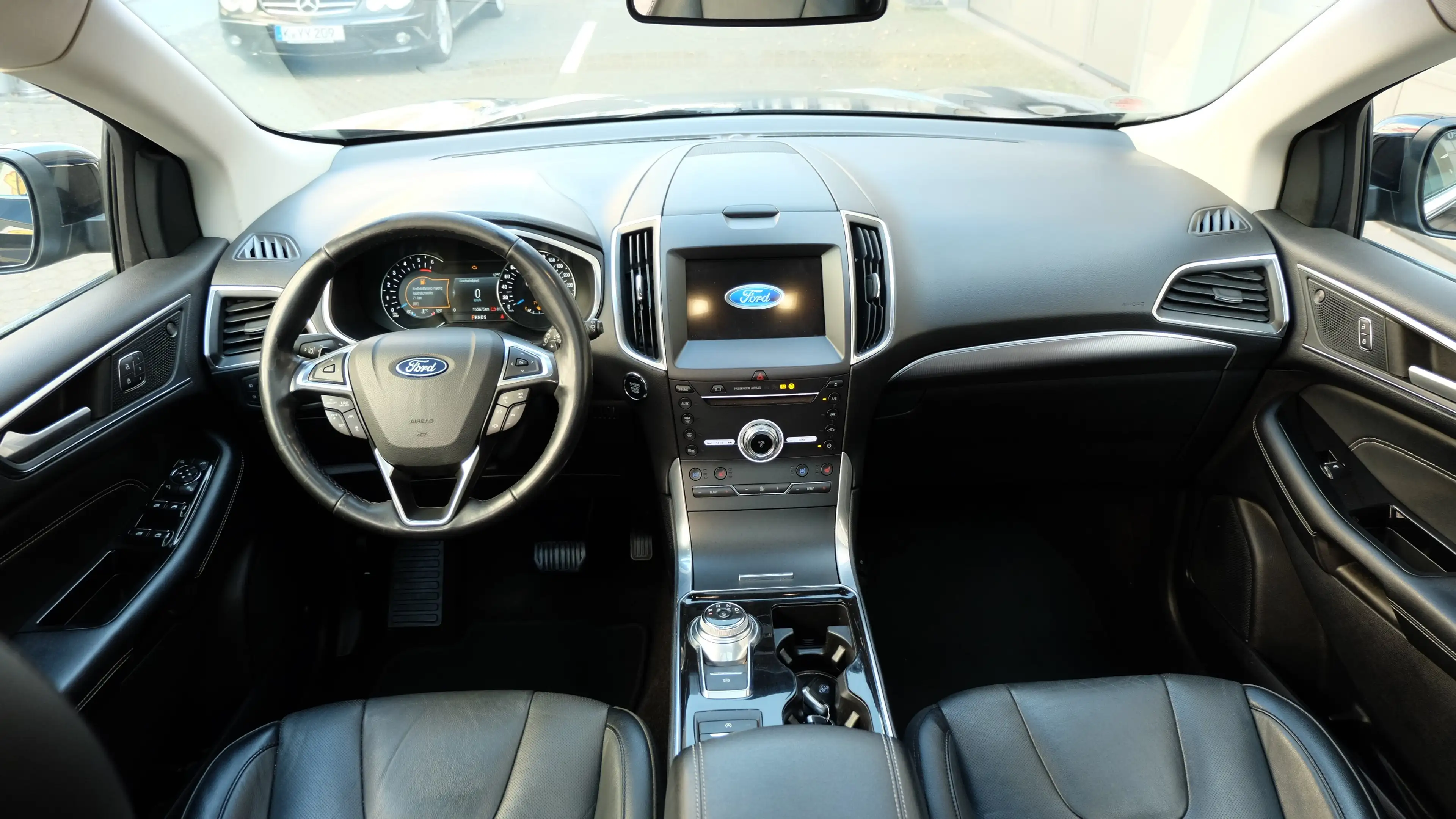Ford Edge Titanium 4x4 in sehr gepflegtem Zustand !!!!!! — photo 9
