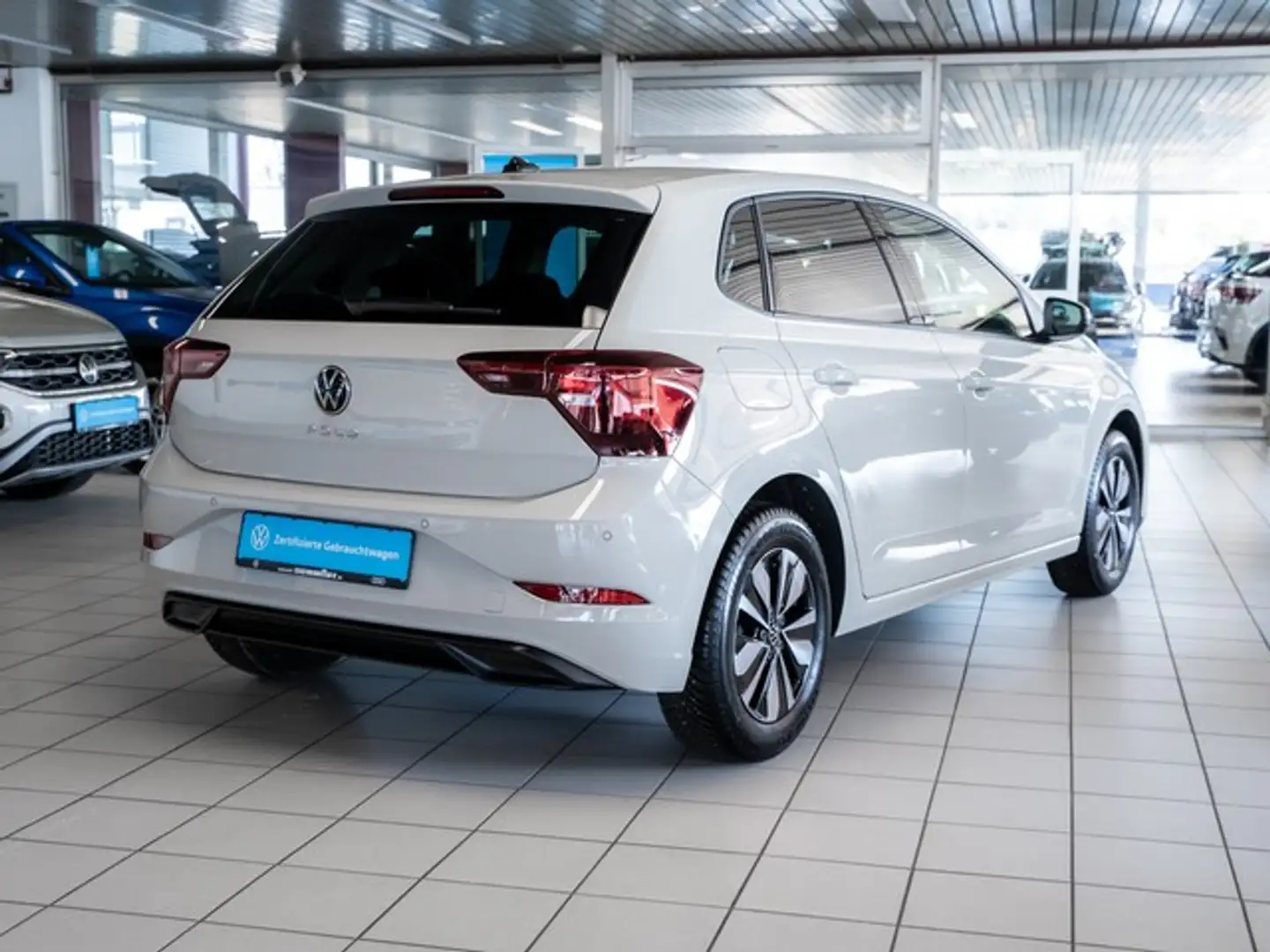 Volkswagen Polo 1,0 Move LED Alu Tempomat Parpilot Sitzheiz Grün - 2